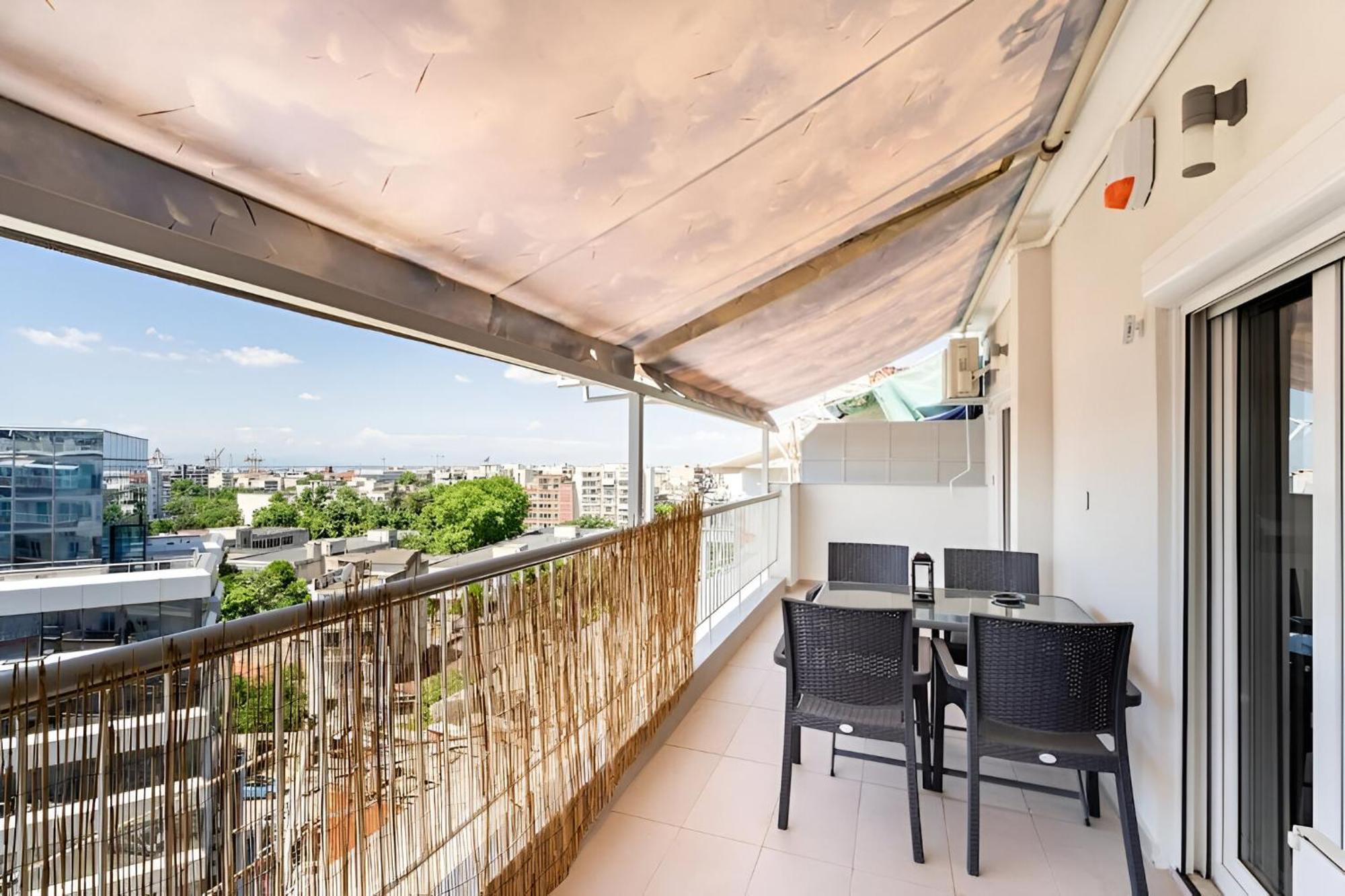 Elegant, Modern & Spacious Apartment In Thessaloniki With Balcony Tessalónica Exterior foto